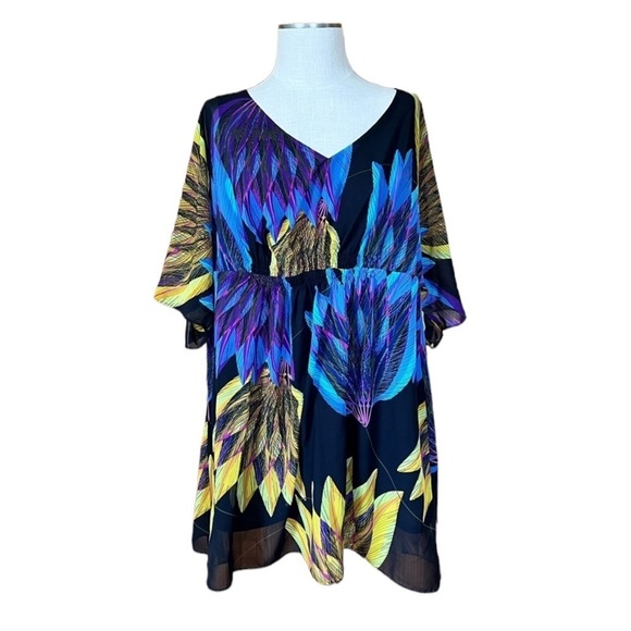 Lane Bryant 18/20 Vneck Smocked Waist Black Vibrant Abstract Floral Blouse - Picture 2 of 9